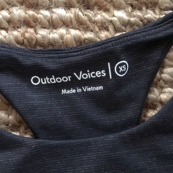 OUTDOOR VOICES TOP - Picture 2 of 3